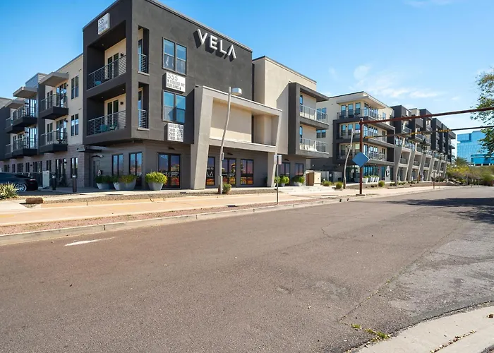 Modern Cozysuites On The Town Waterfront 15 Apartment Tempe