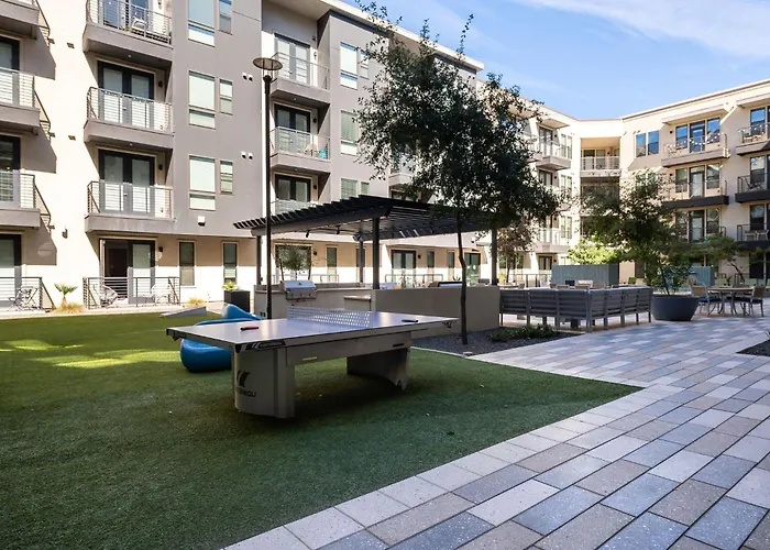 Modern Cozysuites On The Town Waterfront 15 Tempe