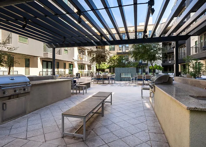 Modern Cozysuites On The Town Waterfront 15 Apartment